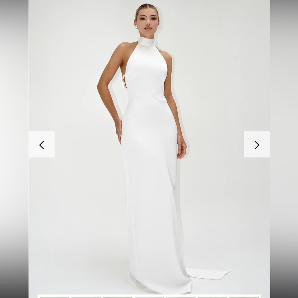 Khanum’s Kemily Gown Size Small